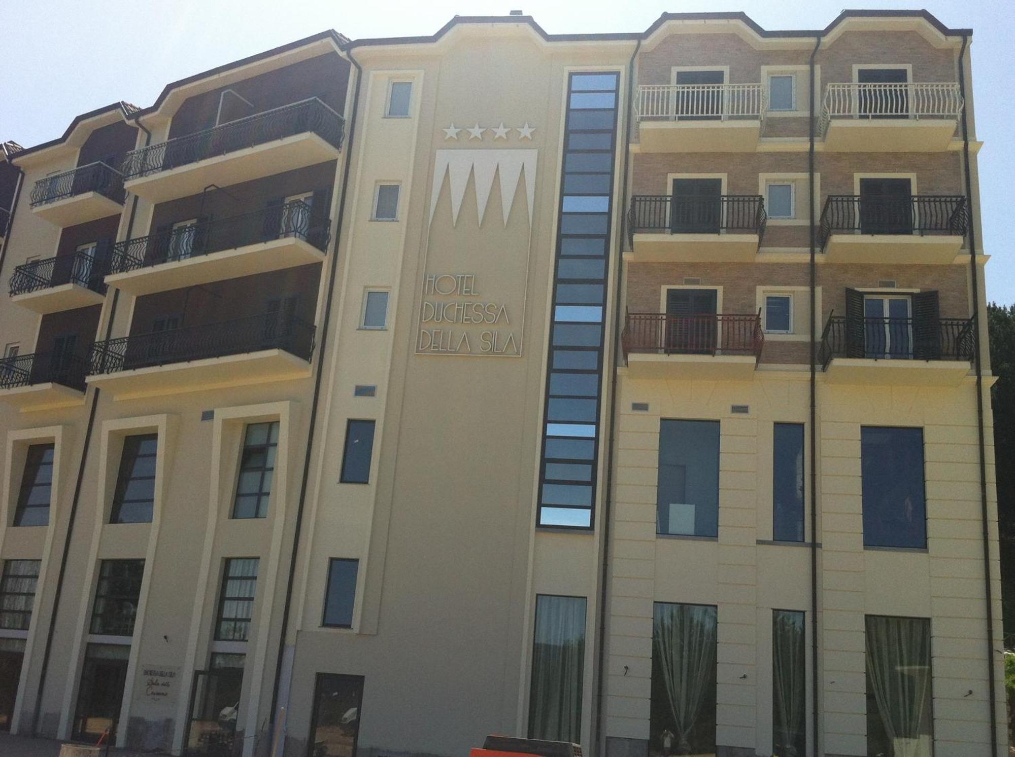 Hotel Duchessa Della Sila San Giovanni in Fiore Exterior photo