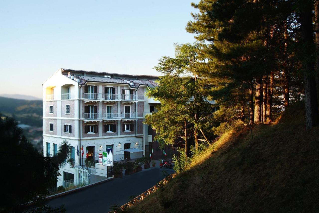 Hotel Duchessa Della Sila San Giovanni in Fiore Exterior photo